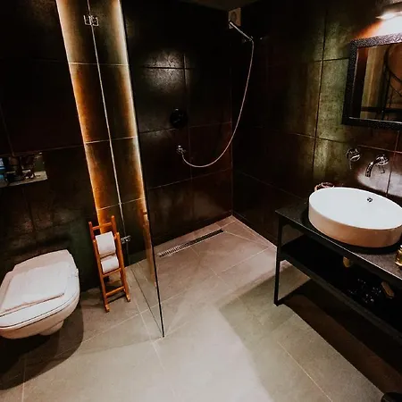 Rusty Loft & Bar Loft Apartment Apartment